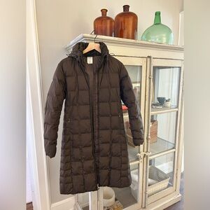 Patagonia puffer jacket with removable & adjustable hood